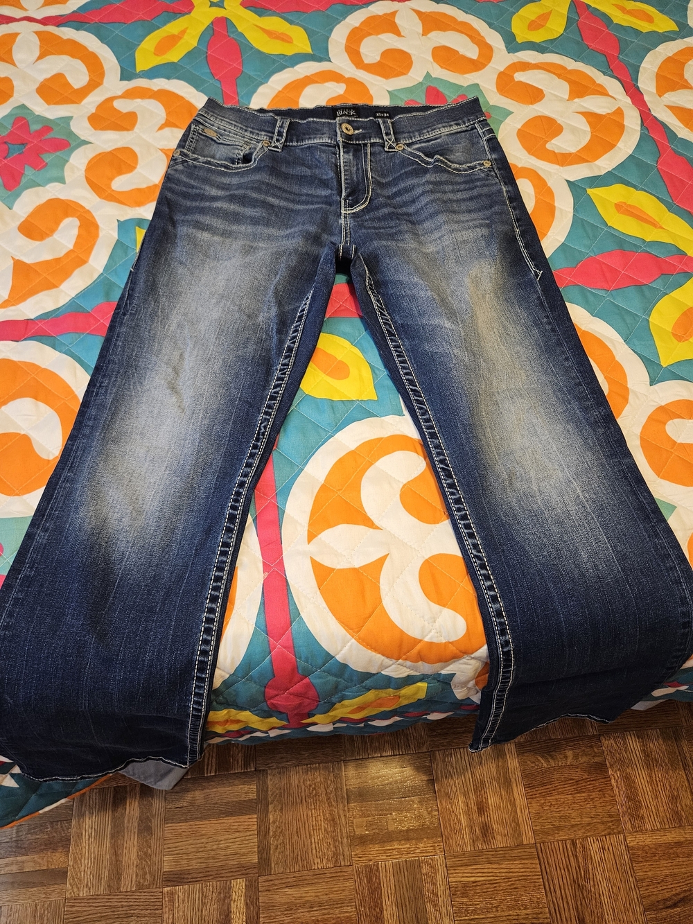 Classic Men's Buckle Black Dark Blue Bootcut Jeans